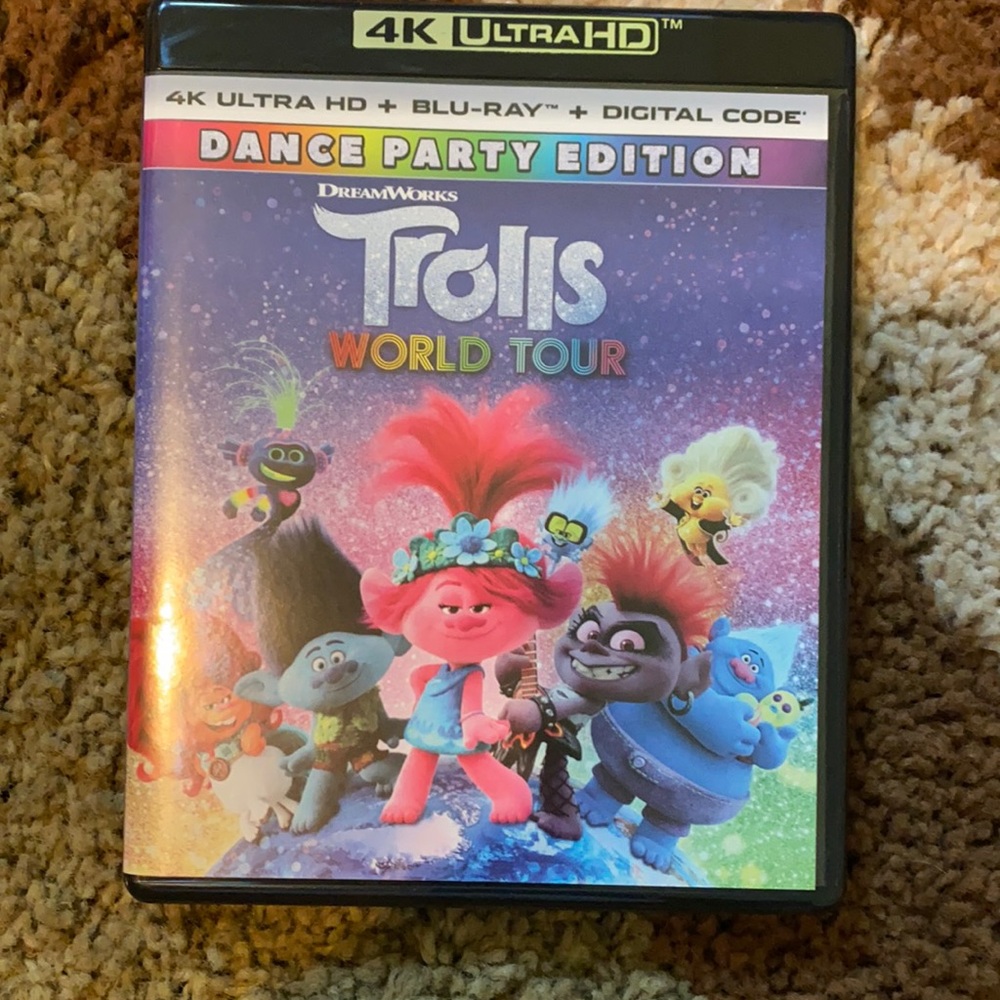 Trolls World Tour DVD + Blu-Ray